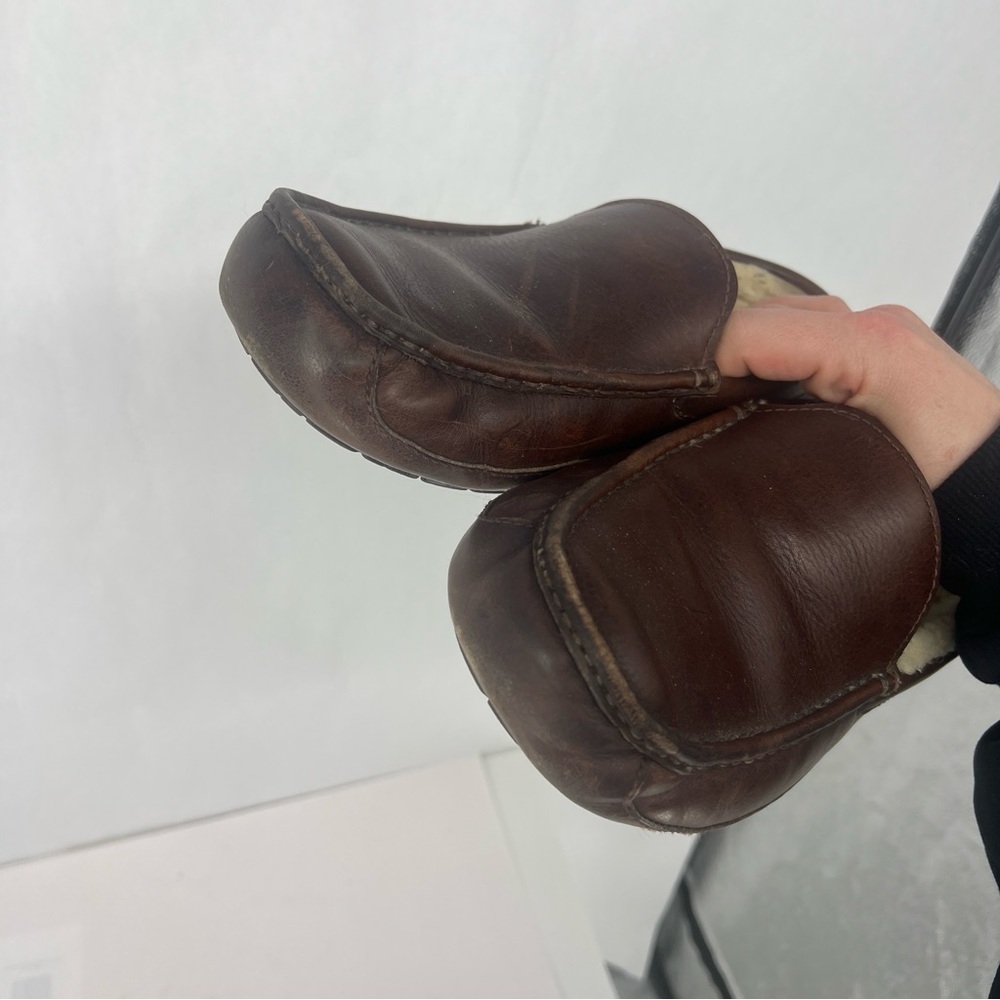 UGG Men's Ascot Dark Brown Leather Slip-Ons Loafers - Picture 10 of 11